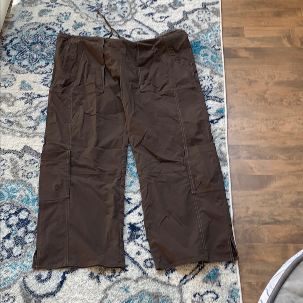 Lucy Tavel pants brown